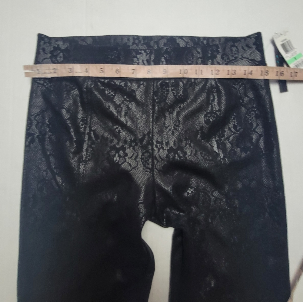 NWT! Black Lace Print Skinny Pants - Picture 9 of 12